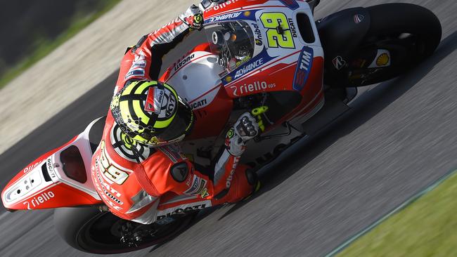 Motogp 2015 Andrea Iannone Injured In Crash During Ducati