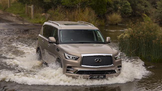 Infiniti Qx80 Reviewed Luxury Meets Off Road Ability