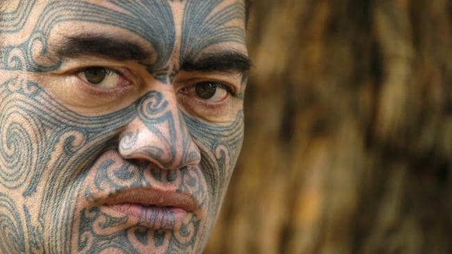 Sally Anderson Maori Tattoo The Face Tattoo Dividing A Nation