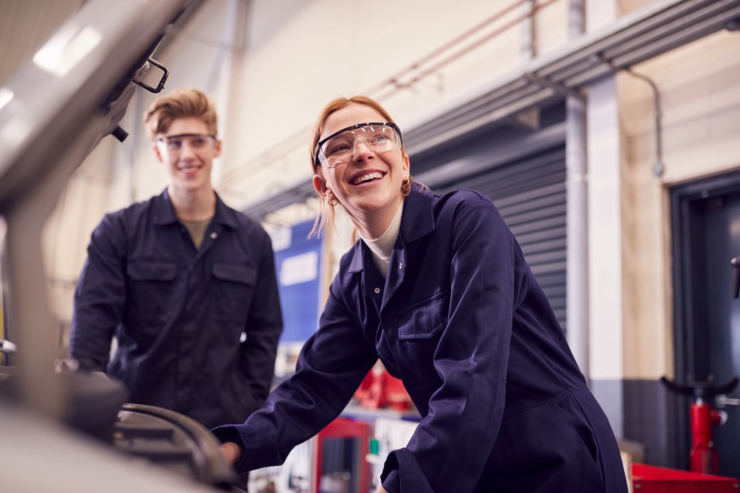 Gen Z's New Trend: Skilled Trades Over College (2026)