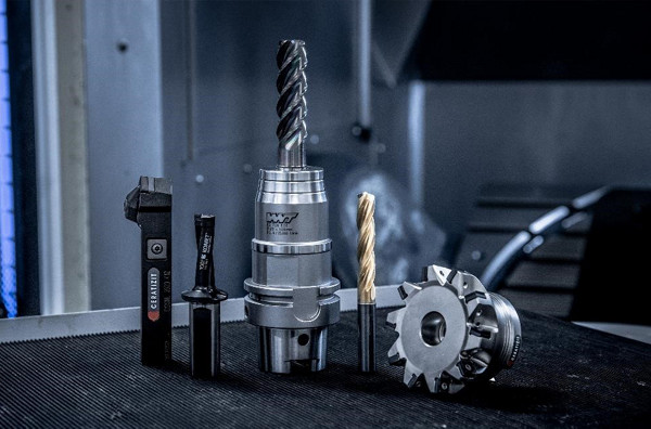 Cutting Tool - Nature Background Collection - 4K Quality