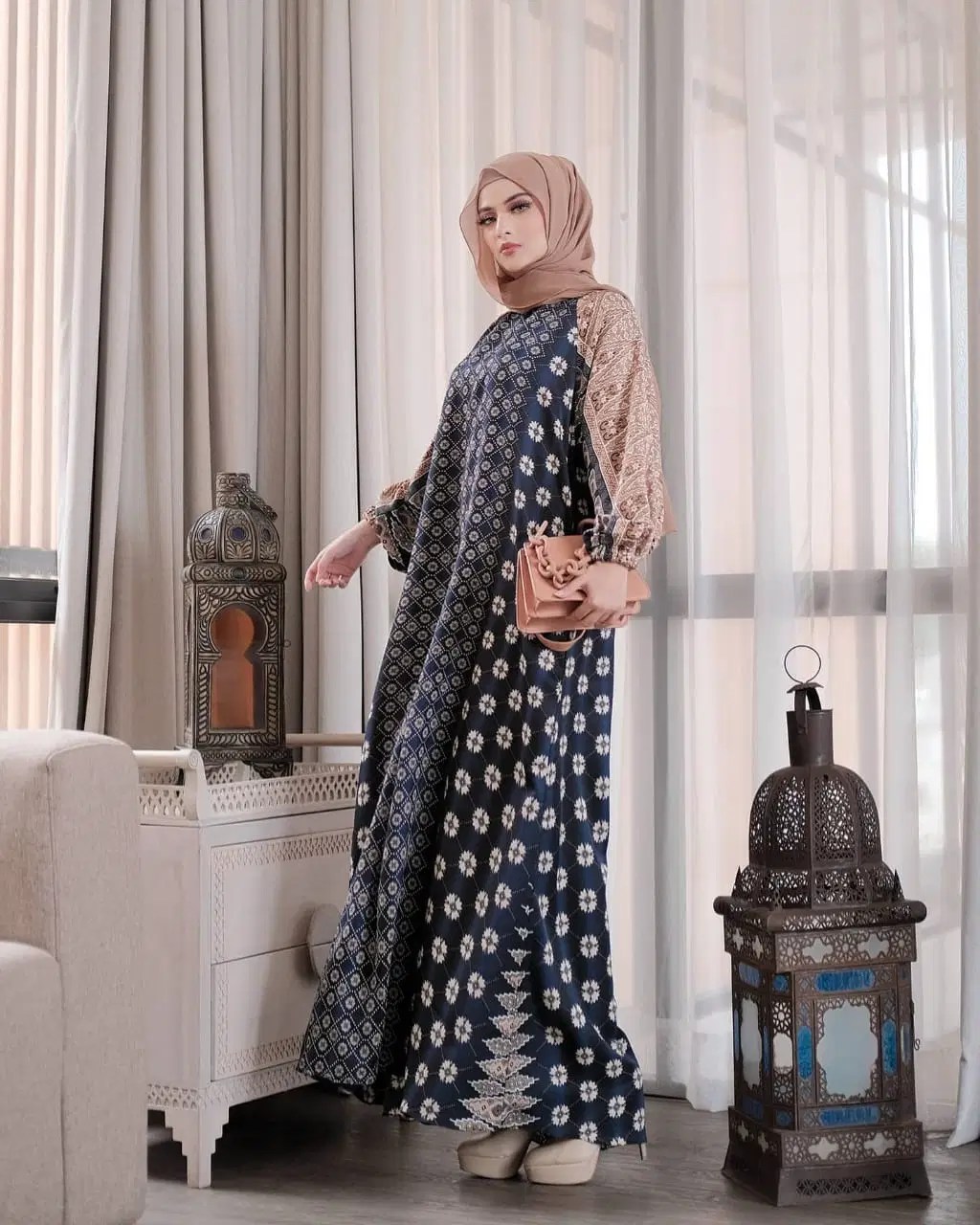 We did not find results for: 5 Jenis Kain Yang Bagus Untuk Bahan Dasar Baju Gamis