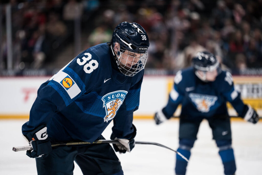 Washington Capitals Sign Oliver Suvanto: NHL Prospect Analysis (2026)