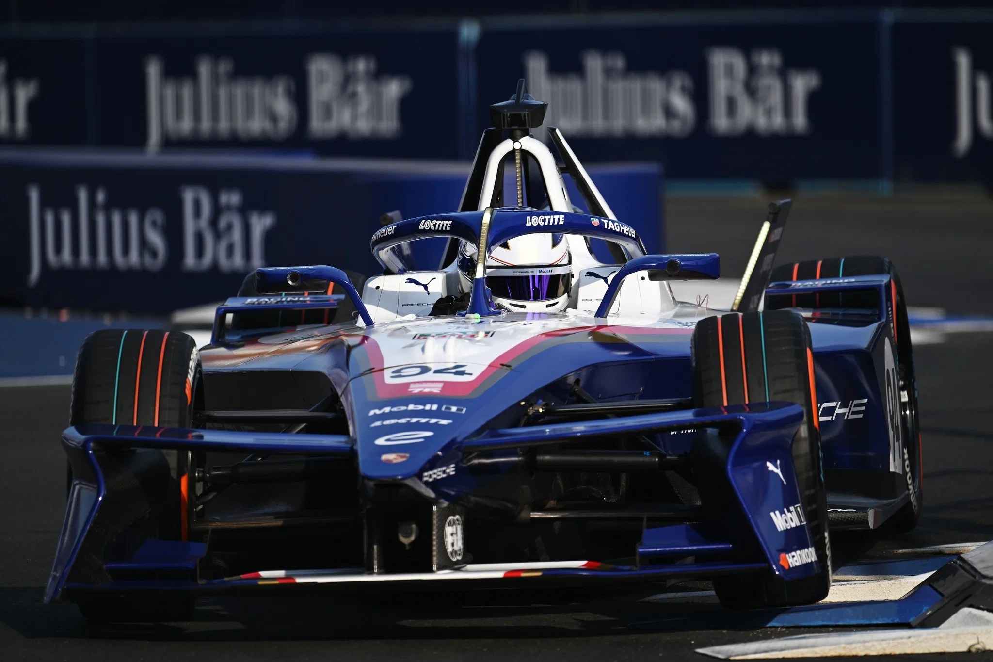 Pascal Wehrlein Steals Formula E Championship Lead in London E-Prix Thriller! (2026)