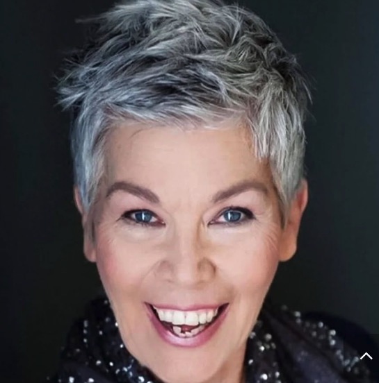 25 gorgeous hairstyles for women over 50 who want a new look