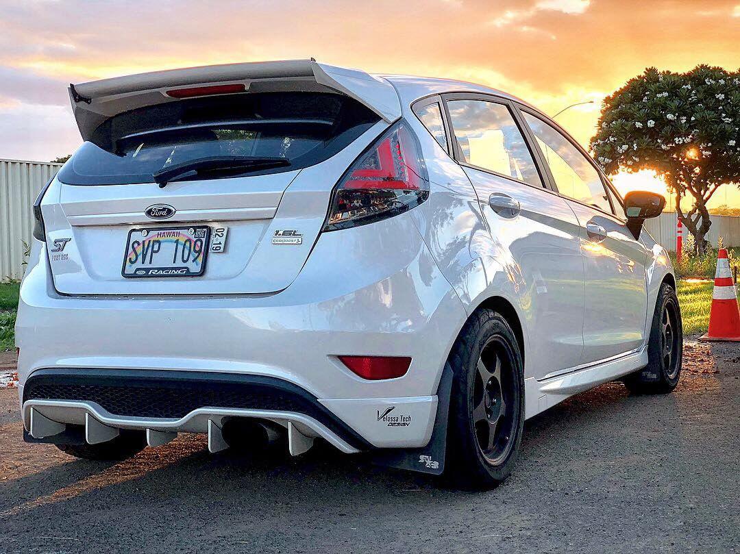 The ford focus 2020 prices range from $24,999 for the basic trim level hatchback focus active to $51,990 for the top of the range hatchback focus st. 2014-2019+ Ford Fiesta ST (2018-2019 MK7 and MK7.5 only