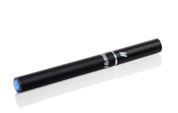 Flex 40 watts recheargable par micro usb.box à puissance variable,doté d'un accu intégré de 2000 mah offrant une grande autonomie. Smarty Q | La Cigarette Electronique de poche
