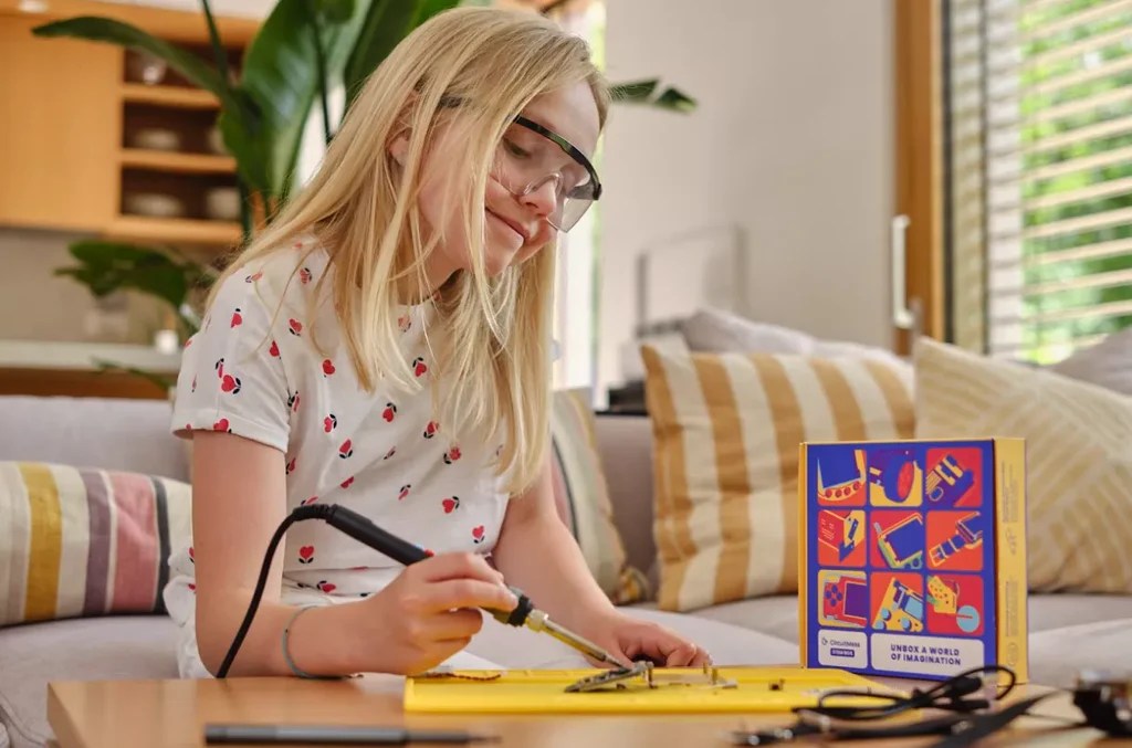 7 Scientific Method Steps To Teach Your Kids