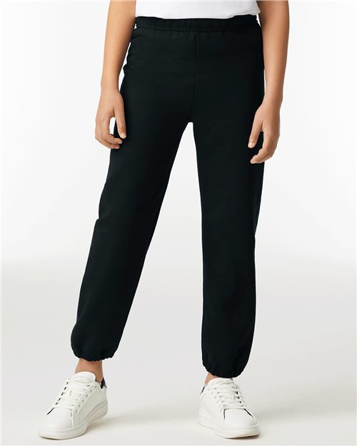 Gildan Heavy Blend 8 Oz 50 50 Open Bottom Sweatpants At Men S Clothing Store Gildan 18300 - Heavy Blend Open Bottom Sweatpants with Pockets.