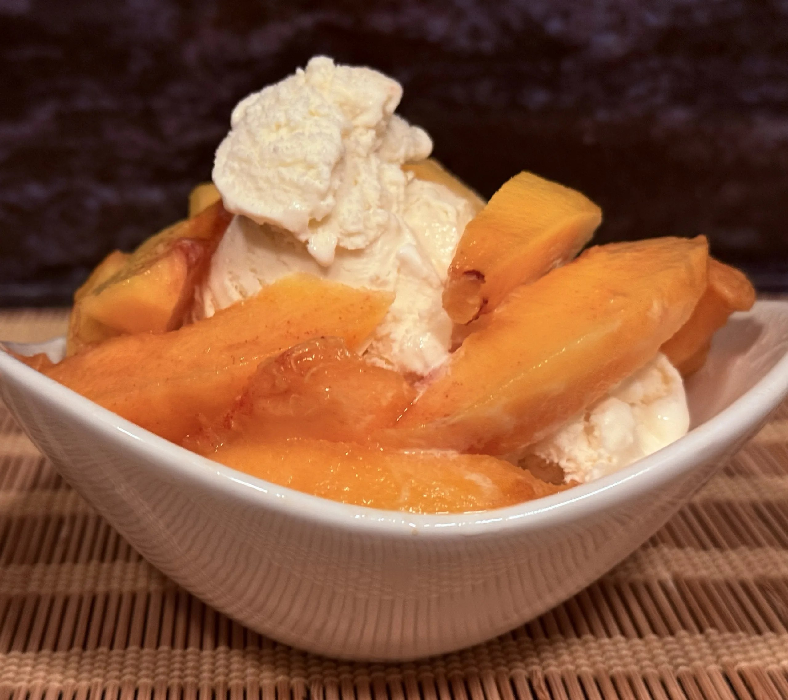 Where to Find the Best Fresh Peach Sundae in St. Louis? | Ask George (2026)