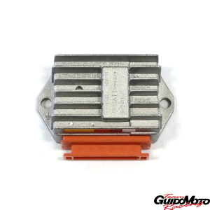 Regolatori Di Tensione Per L Ape Car Della Piaggio Guidomoto Specialista Vespa Lambretta Ciao E Vintage