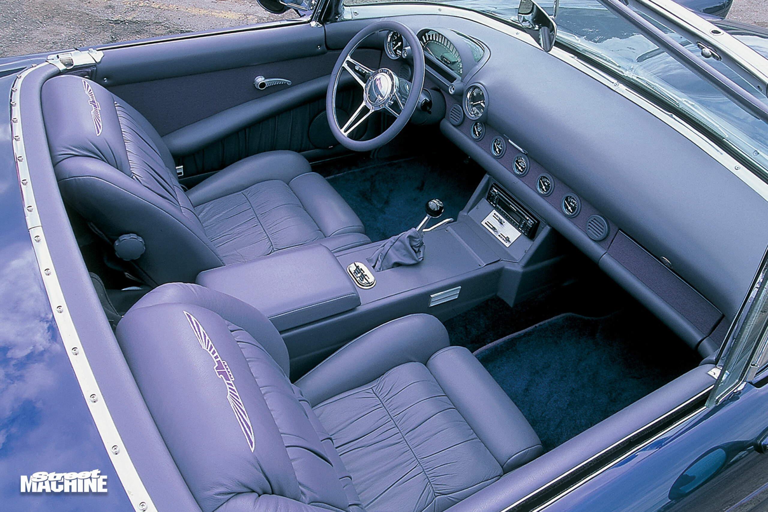 Chris Dixon's retrotech 302 HO-powered 1956 Thunderbird