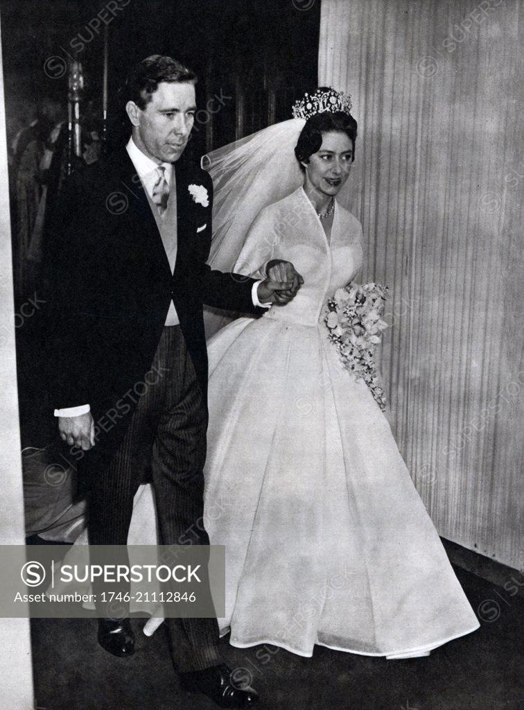 Prinzessin Margaret Antony Armstrong Jones 1 Earl Of Snowdon - Antony Armstrong Jones 1st Earl Of Snowdon Born 7 March 1930 Marries Princess Margaret Younger Daughter Of King George Vi And Younger Sister Of Queen Elizabeth Ii 1960 Stock Photo 1746 21112846 Superstock