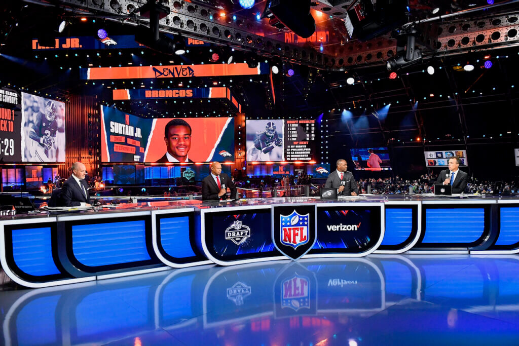 It's time for a little perspective. Inside The Nfl Draft Broadcasts How Espn And Nfl Network Handled The Chaos The Athletic