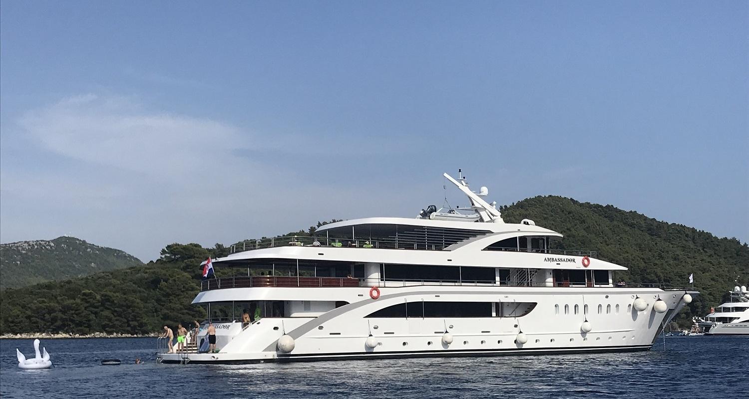 Deluxe Superior Cruise Split To Dubrovnik On M S Ambassador 7nts