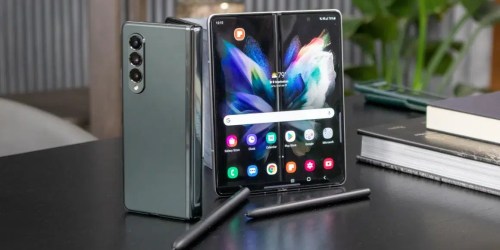 5 things foldable phones can do that others can’t