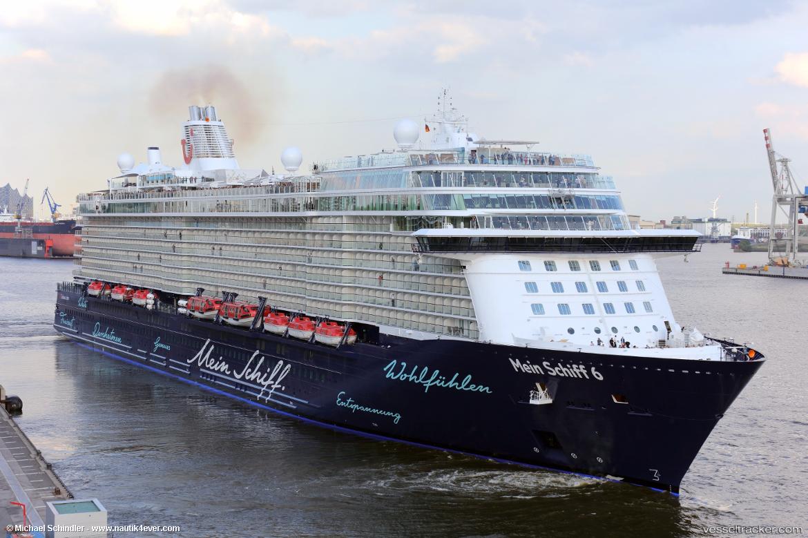 Was muss mit auf kreuzfahrt? MEIN SCHIFF 6 Vessel photos for MSC Michi - vesseltracker.com