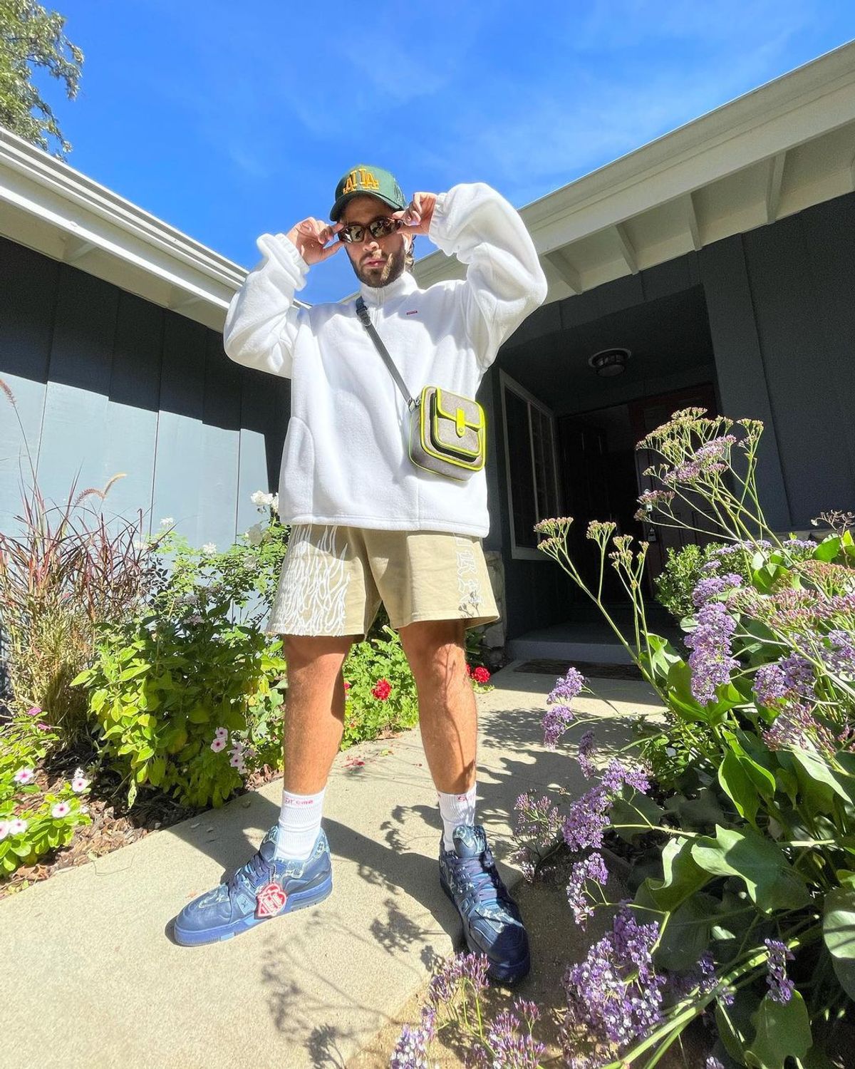 Feid outfit from november 15, 2021