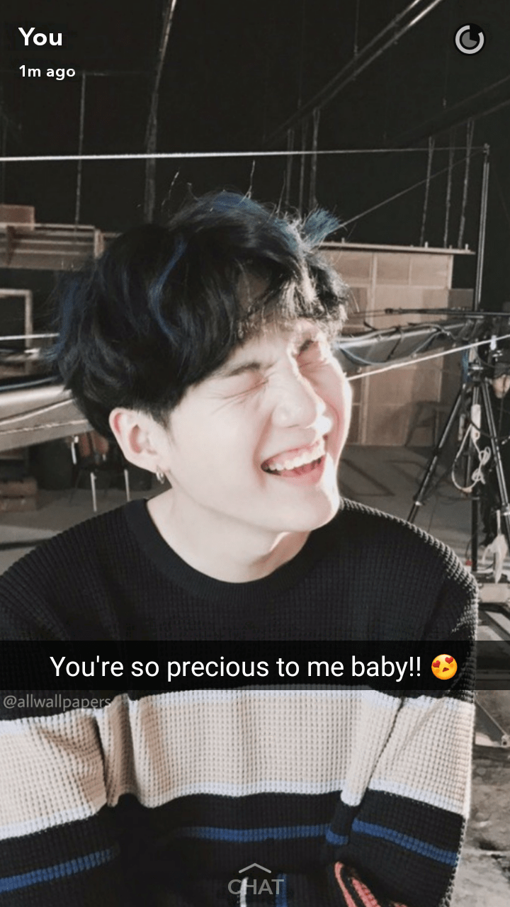 Get your room done in few minutes with roomtery's aesthetic room makeover starter pack! BTS Suga | "bts as your boyfriend" Fake Snap (Imagine...