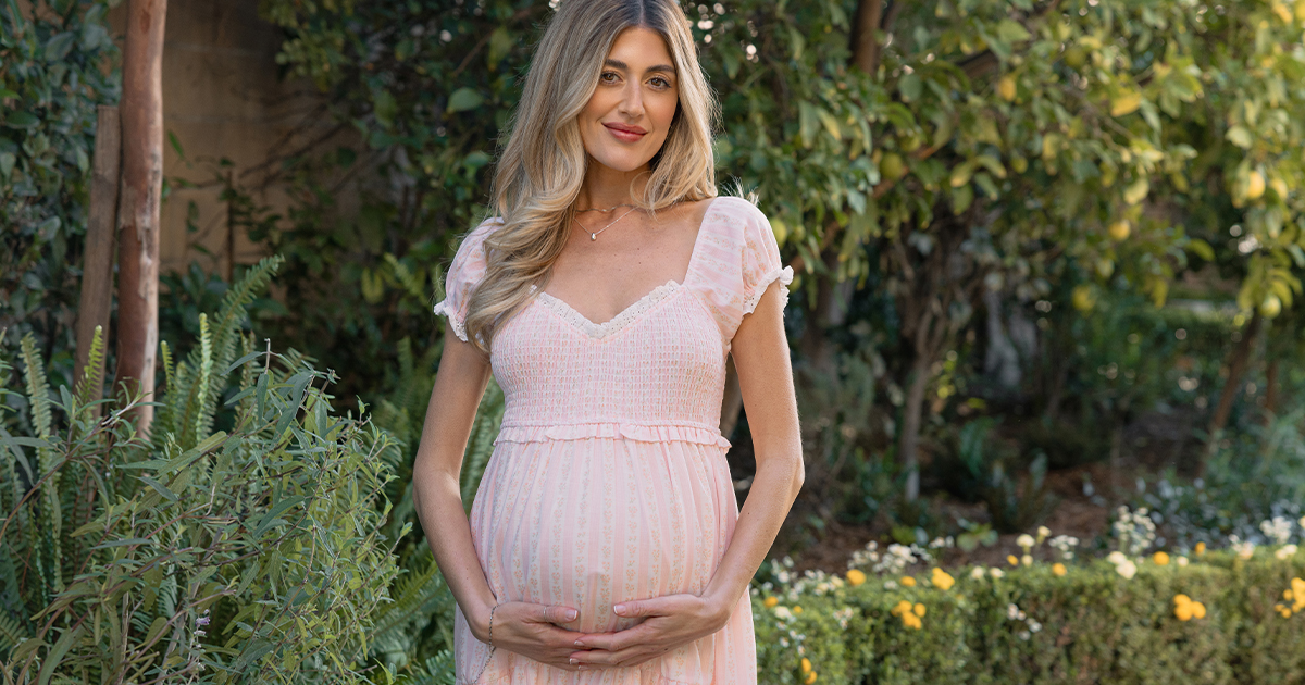 Maternity Smocked Dresses (2025)