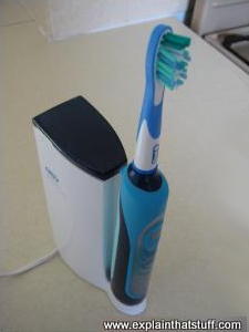 How Wireless Power Chargers Work Explain That Stuff