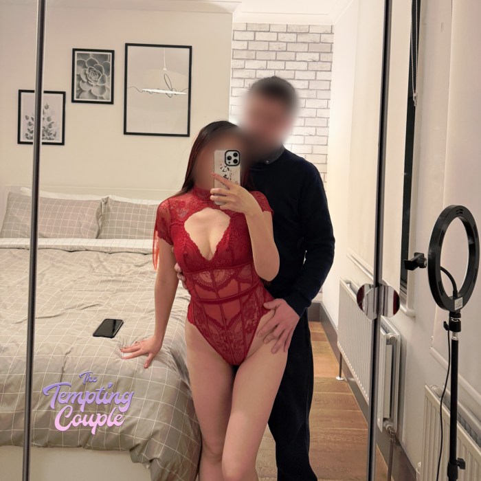 temptingcouple
