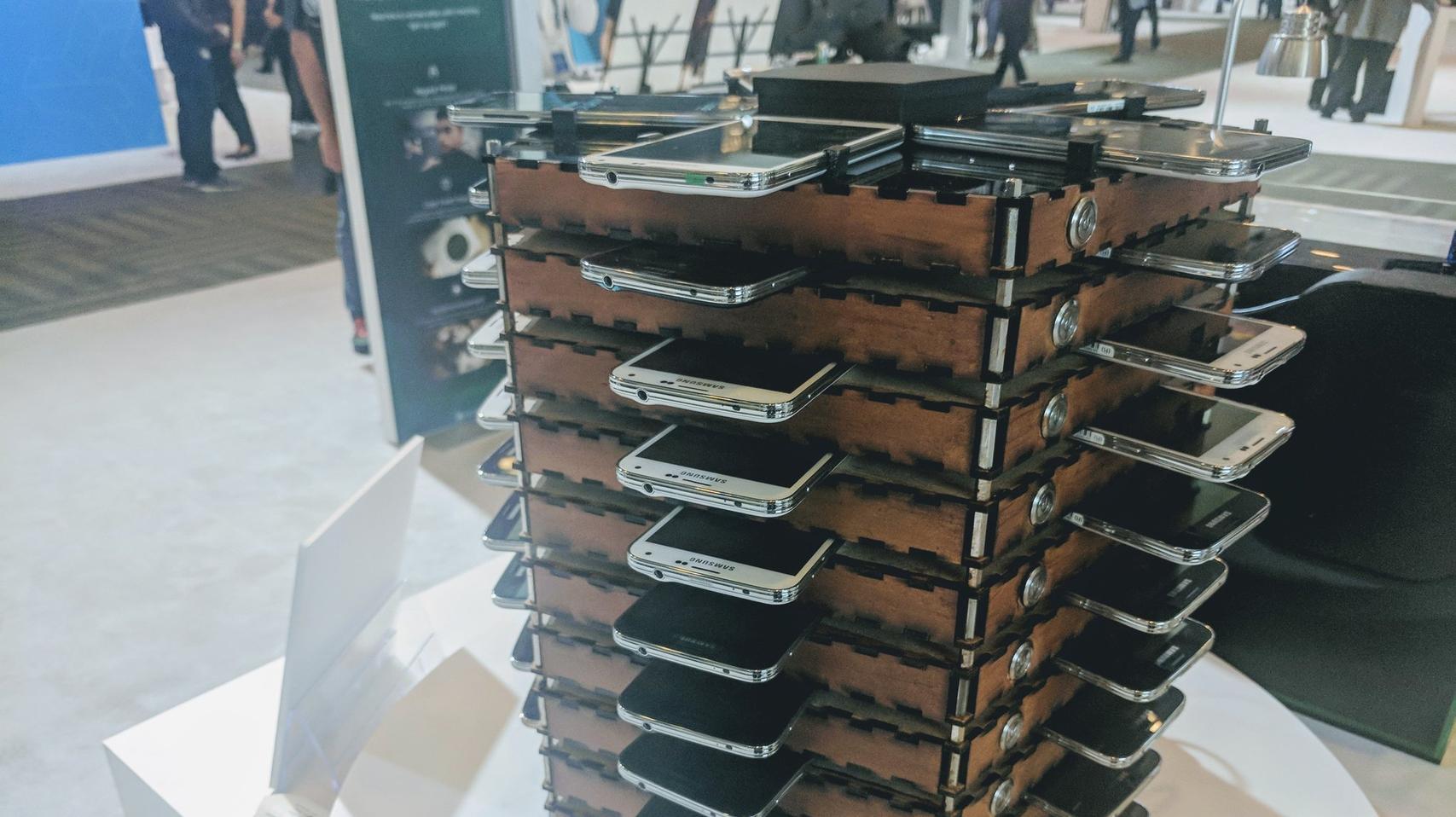 Hier hast du die möglichkeit das logo der blogs auszublenden oder auf die vorschautexte verzichten. Samsung turned 40 Galaxy S5s into a Bitcoin mining rig
