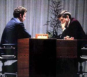 I want to connect the rj11e cable to a rca cable so i can see it on m. 40 Years Ago Today: Chess Rivals Bobby Fischer and Boris