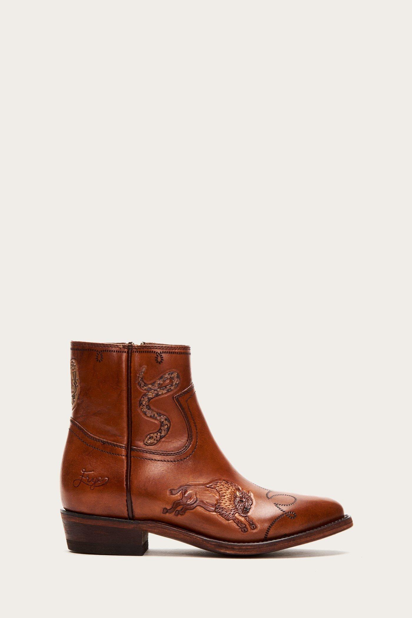 Frye Leather Billy Tattoo Rodeo Inside Zip In Natural - Lyst 2100_x_1400_jpg
