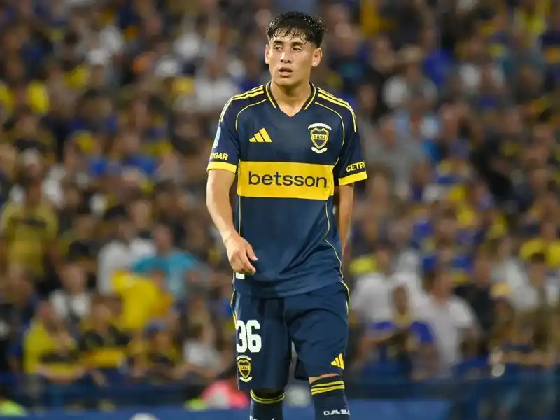 Preocupación en Boca: Tomás Aranda sufrió una fractura de peroné y deberá ser operado