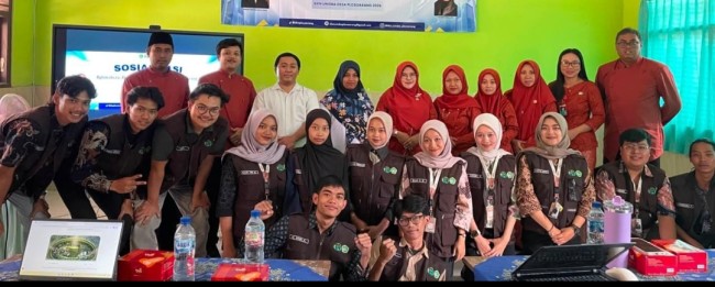 Mahasiswa KKN Unisba Blitar Latih Guru SDN Plosoarang 01 Ciptakan Animasi Pembelajaran Berbasis AI