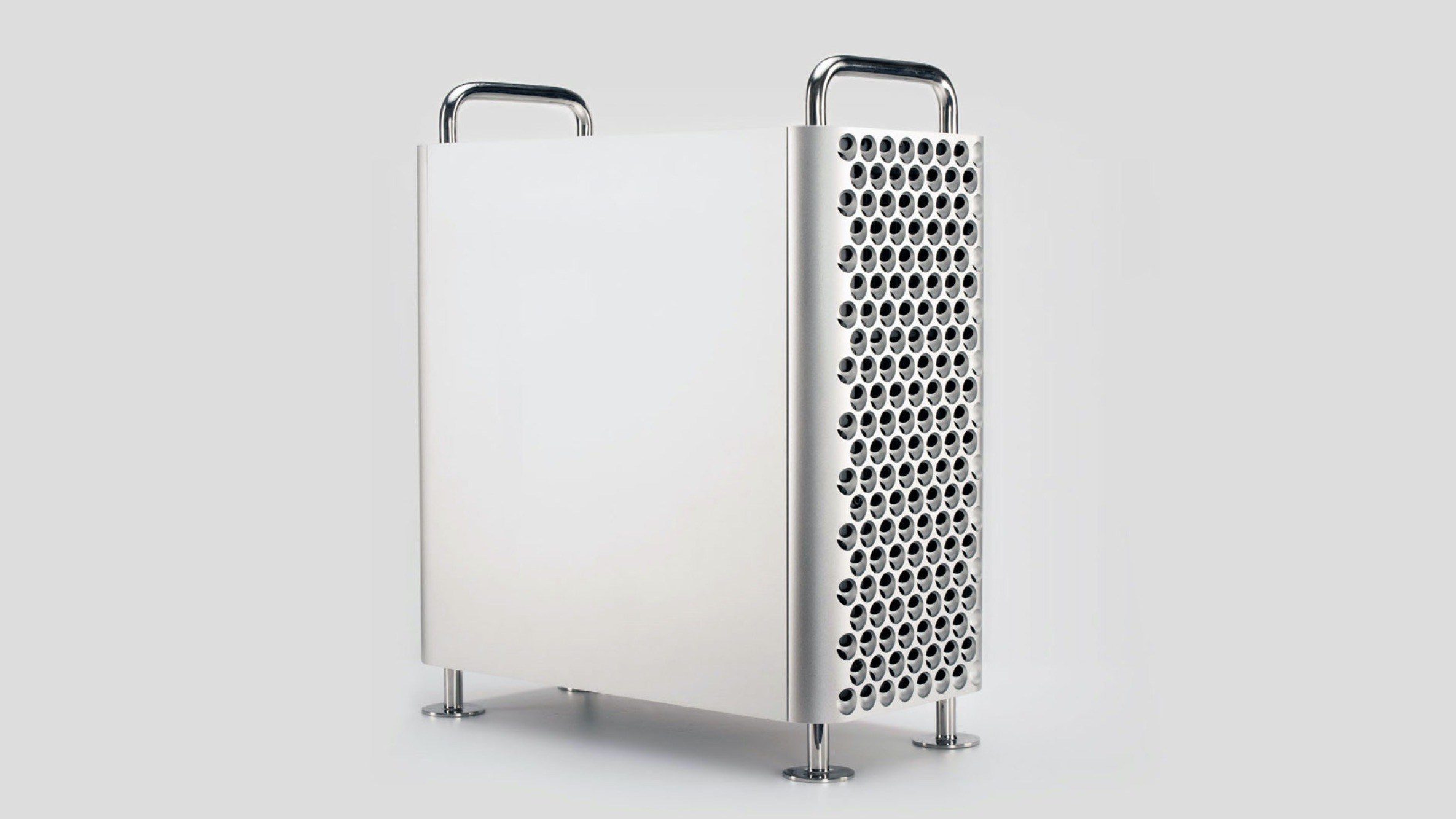This Case Will Make Your PC Look Like Apple’s Mac Pro Ubergizmo