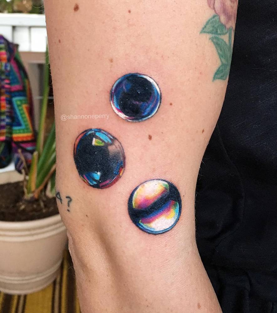 Bola retira tatuagem bolinha Por Que Surgem Bolinhas Na Tatuagem 5 Causas Tratamentos