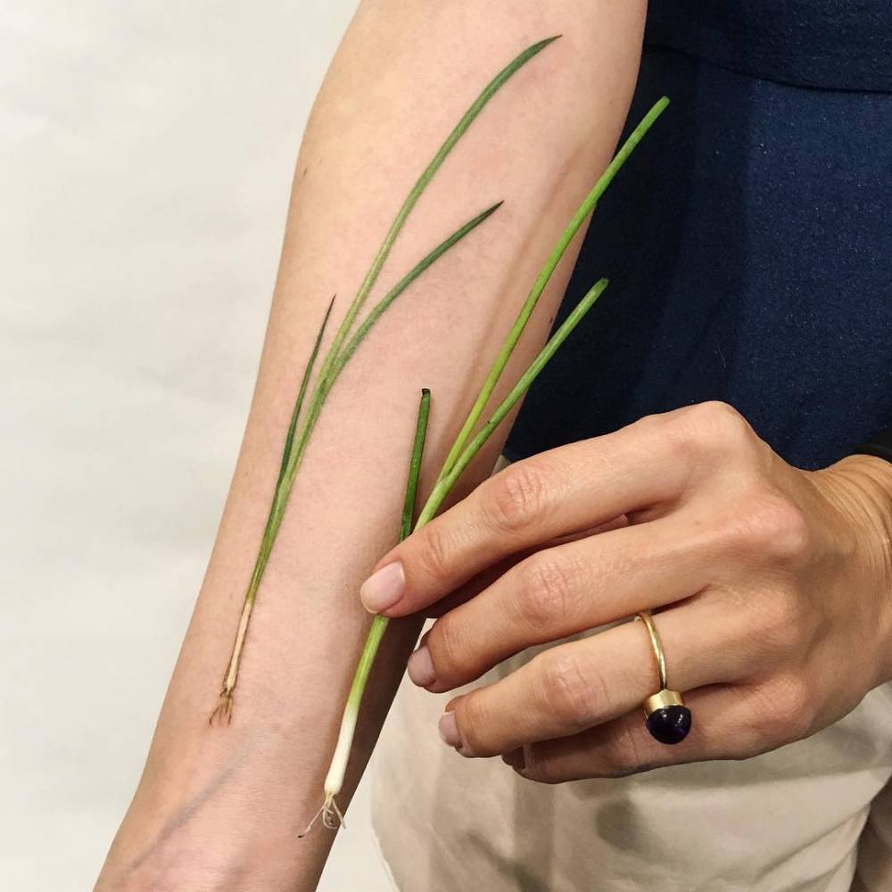 Green Onion Tattoo (In Russian "Лук" [Luk]) In Honor 1000_x_1000_jpg