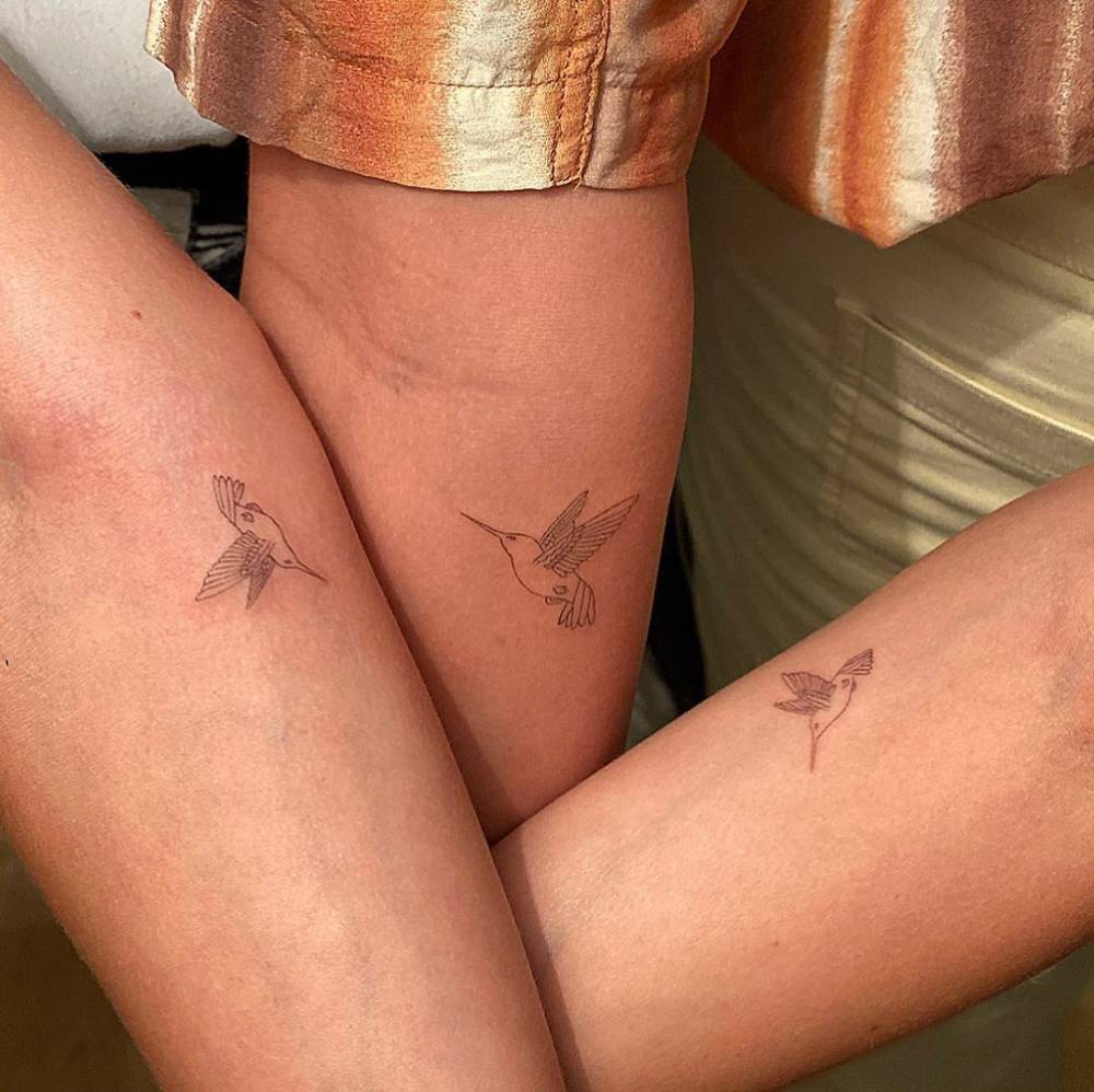 Hummingbirds For Three Sisters. 998_x_1000_jpg