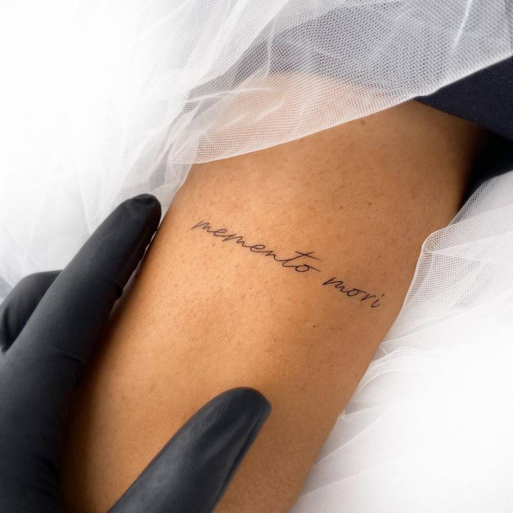 Memento Mori" Tattoo On The Tricep 1000_x_1000_jpg