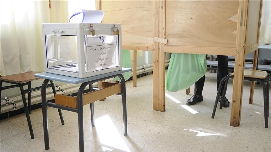 If you rely on a lot of canned goods for your family's food prep, then you need the best can opener, electric or manual, in your kitchen. Algerie Debut Du Decompte Des Voix Pour Les Elections Legislatives