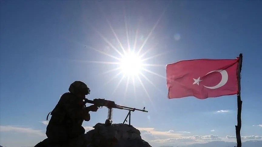 الجيش التركي يحيد 3 إرهابيين شمالي العراق 