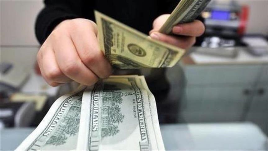 موريتانيا.. توقيف مسؤول سابق اتهم مسؤولين بتهريب عملات صعبة