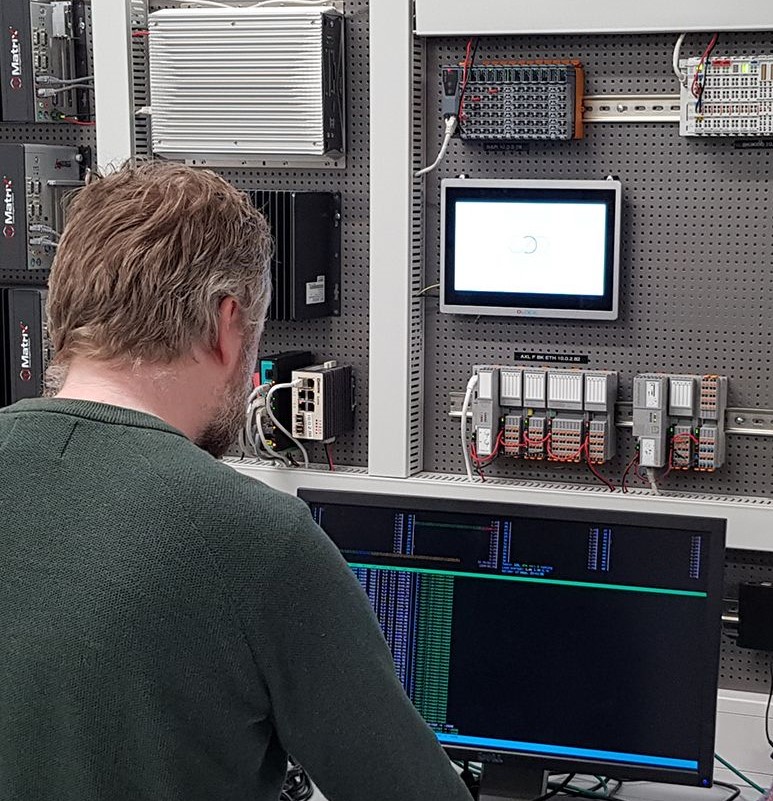 Developing Cross Platform Embedded Systems Cdp Studio - Vintage Textures - Stunning 8K Collection