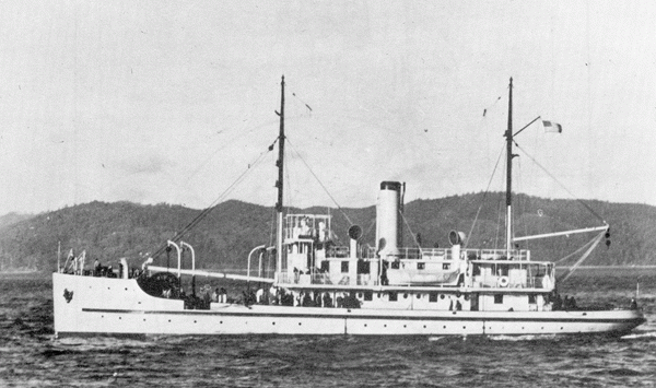 U.S. Army Mine Planter Franklin J. Bell in the Columbia River 1930s