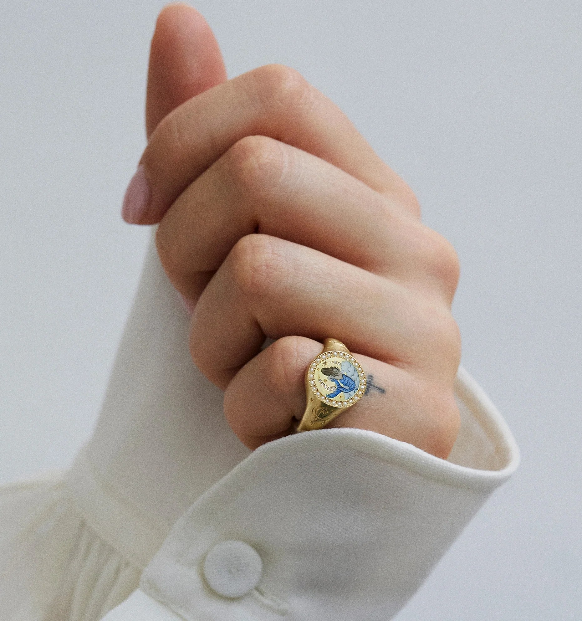 Dreamer Ring - Best Minimal Pictures in 8K