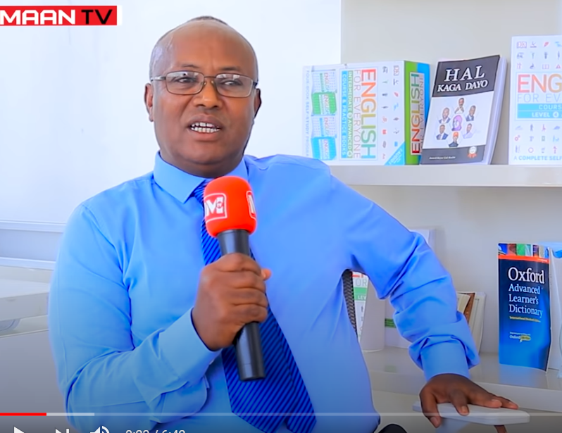 Madaxweynuhu isku shaandhayn ha sameeyo”.Musharax Cabdi Cali Abees
