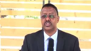 Daawo. Xildhibaan ibraahin mahdi bubaa oo mucaaridka somaliland dhaliilo u soo jeediyay