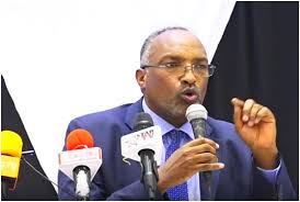 Siyaasi cabdicasiis samaale oo ka hadlay xil wareejinta shir gudonka