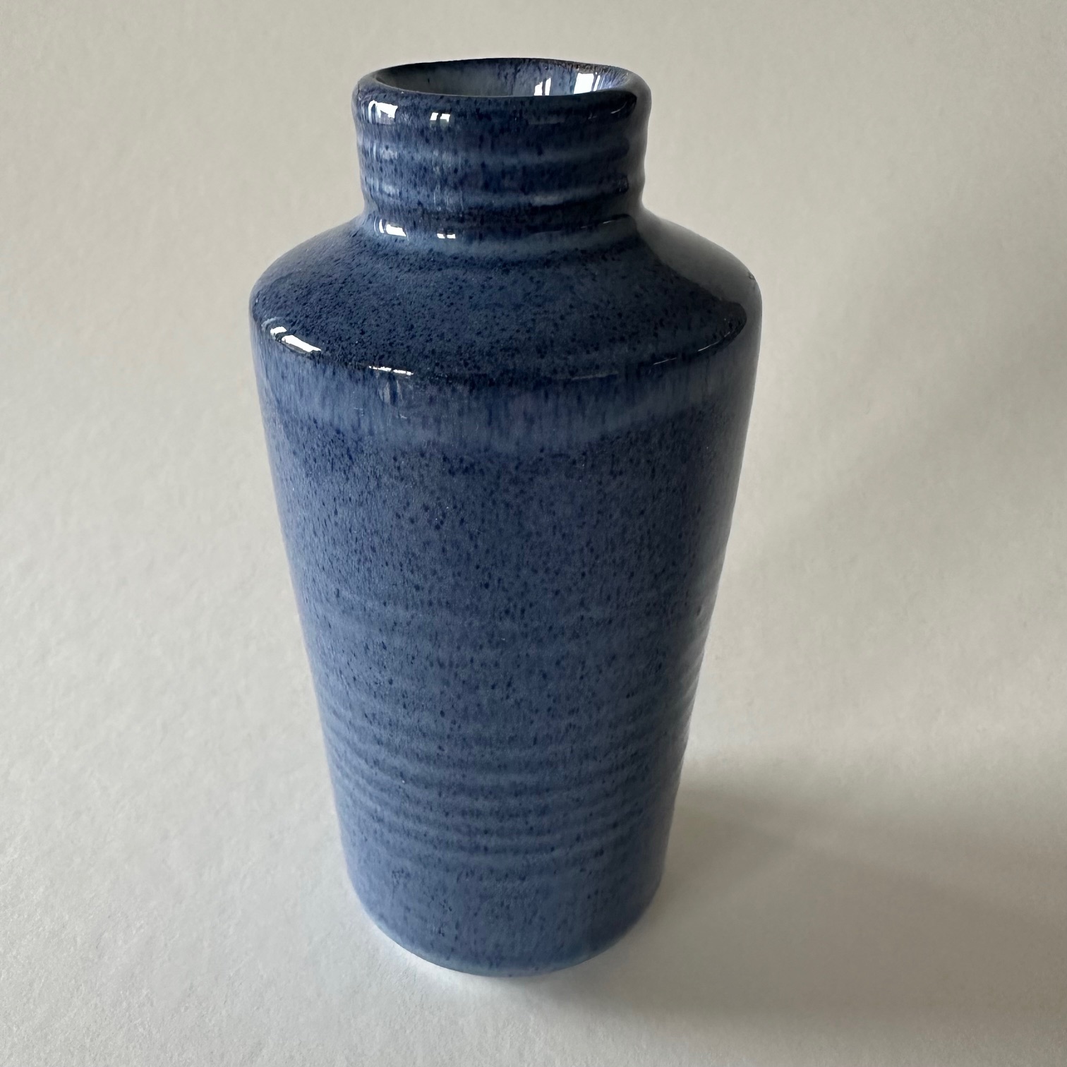 grijsblauw vaasje