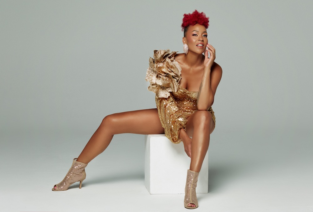 MayaAzucenaGoldSeated.jpg?fit=