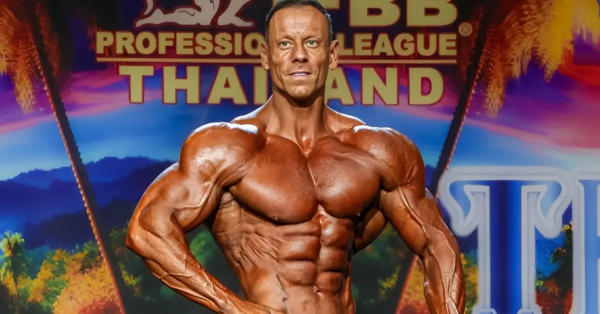 Tyler Smith  Biography
