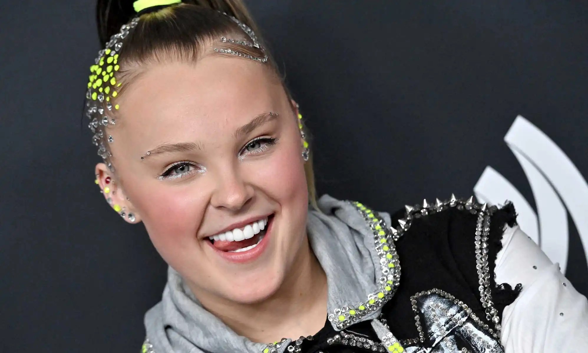 Auto Draft JoJo Siwa Biography: Age, Height, Boyfriend, Net Worth, Dance Moms, Karma, Career & Facts