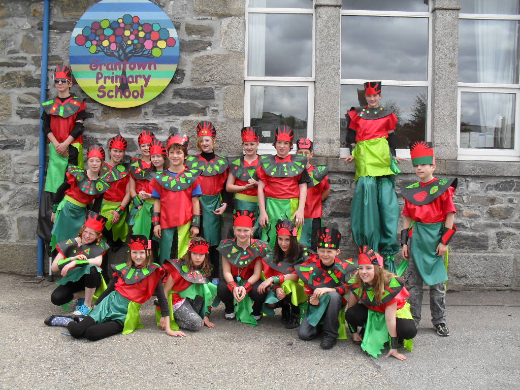 Masks & Sculptures 25